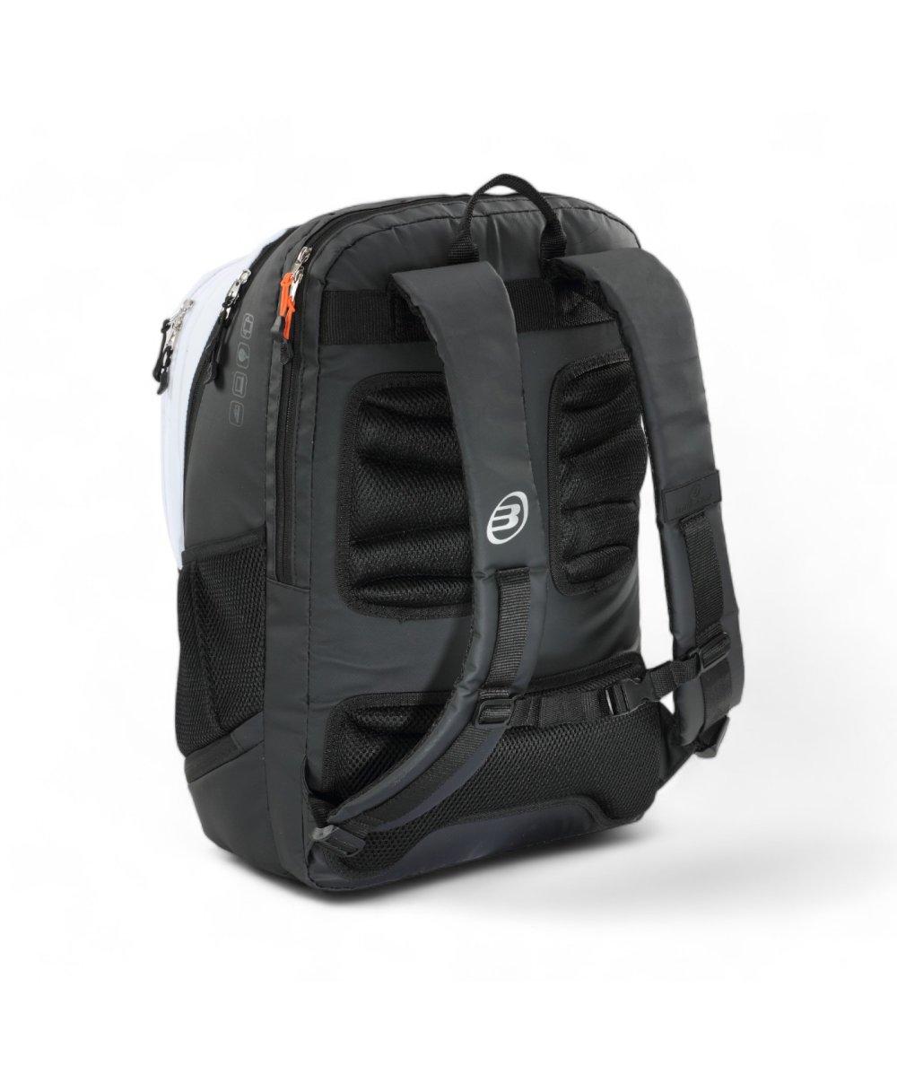 Bullpadel MOCHILA BULLPADEL BPM25001 HACK BLANCO ÚLTIMAS EDICIONES