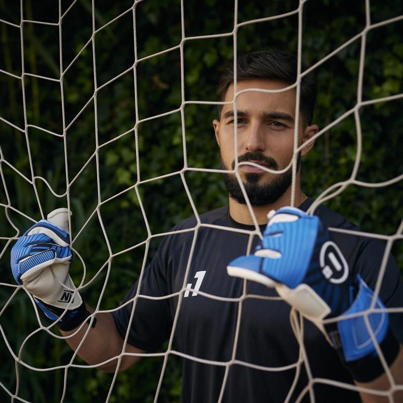 n1 goalkeeper Guantes de Portero Ares 2.0 Blue UGT+ II Precio ultrabajo