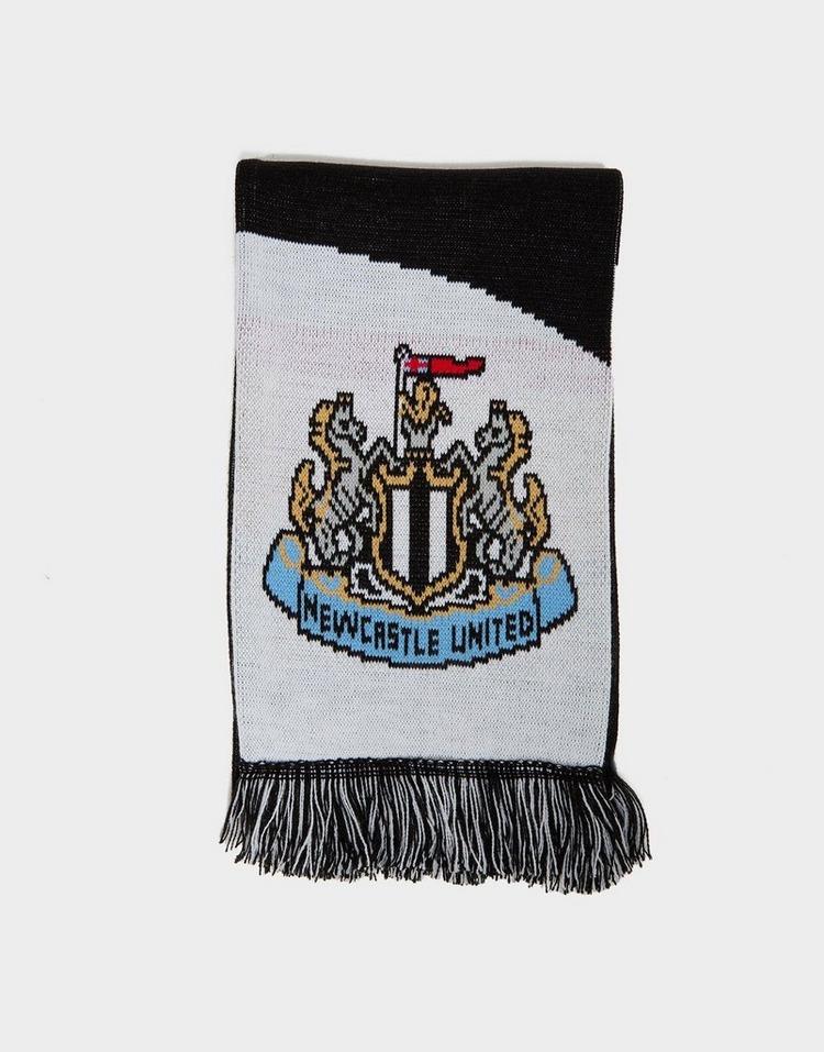 JD Sports Official Team Bufanda Newcastle Diagonal Striped Solo queda un día