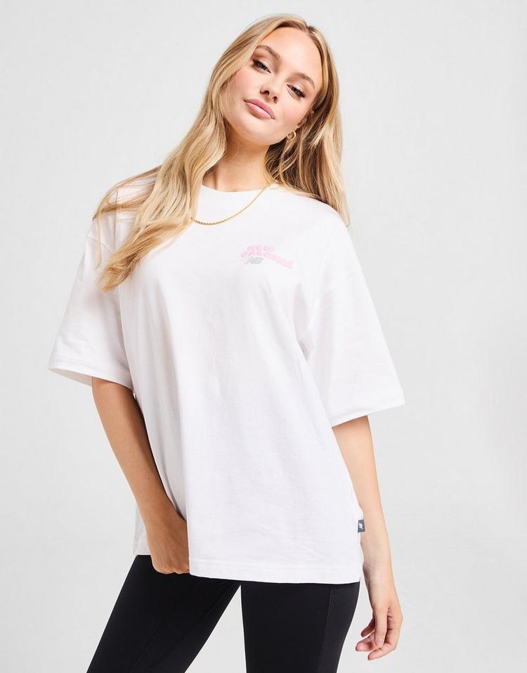 JD Sports New Balance Camiseta 9060 Graphic Boyfriend Rebajas online