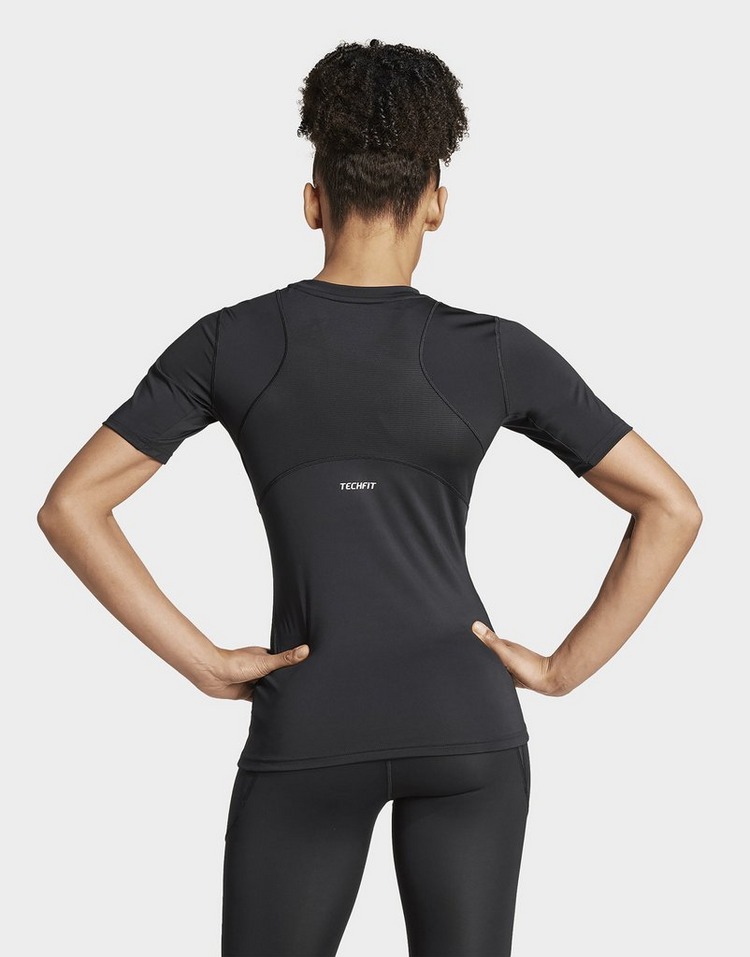 JD Sports adidas Camiseta Techfit Training En oferta