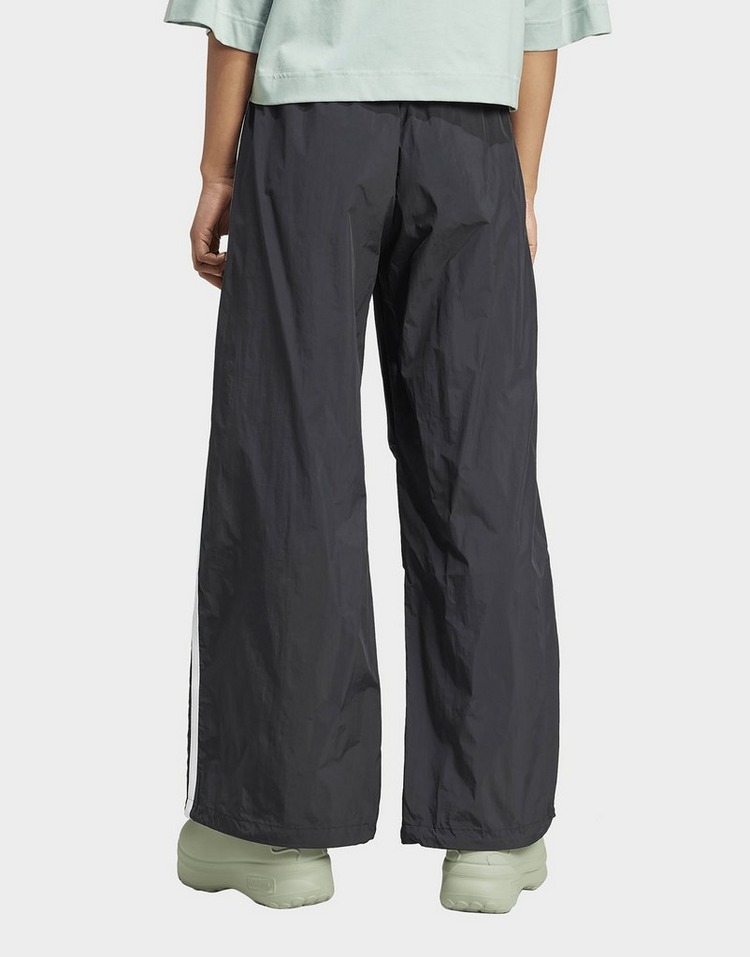 JD Sports adidas Originals Pantalón Woven Parachute 3 bandas Oferta exclusiva