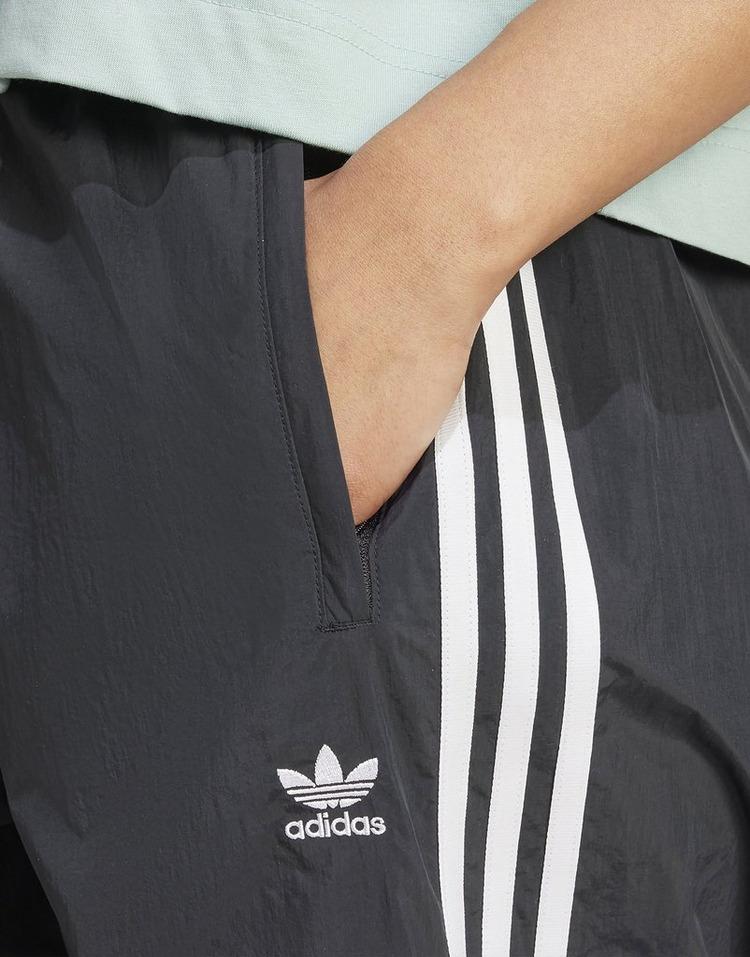 JD Sports adidas Originals Pantalón Woven Parachute 3 bandas Oferta exclusiva