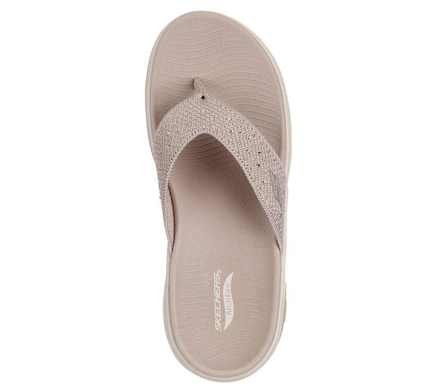 Skechers GO WALK Arch Fit 2.0 Sandal - Claire COMPRAR AHORA