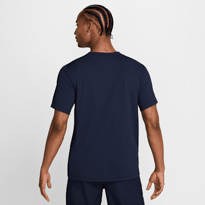 Nike Nike HyverseCamiseta de manga corta Dri-FIT versátil con protección UV - Hombre Tienda