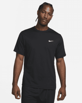 Nike Nike HyverseCamiseta de manga corta Dri-FIT versátil con protección UV - Hombre Últimos 3 días