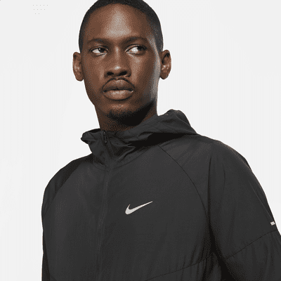 Nike Nike MilerChaqueta de running Repel - Hombre En oferta