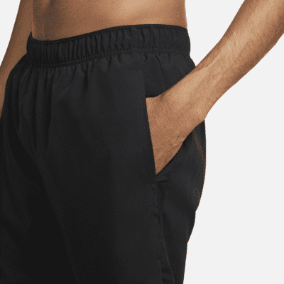 Nike Nike ChallengerPantalón corto de running 2 en 1 Dri-FIT de 18 cm - Hombre Últimos 3 días