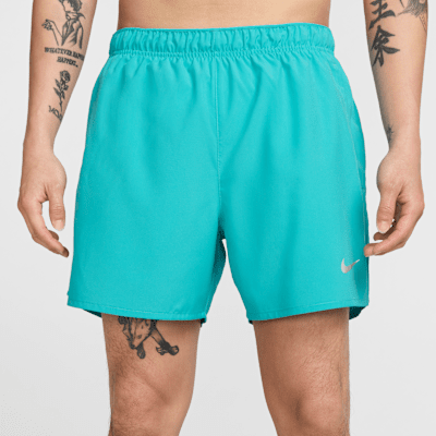 Nike Nike ChallengerPantalón corto versátil 2 en 1 de 13 cm Dri-FIT - Hombre Último día