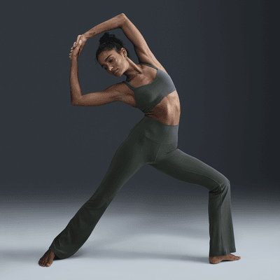 Nike Nike ZenvyLeggings acampanados de talle alto - Mujer Promoción por tiempo limitado