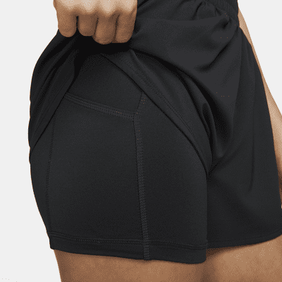 Nike Nike OnePantalón corto de 8 cm con talle alto y diseño 2 en 1 Dri-FIT - Mujer En oferta