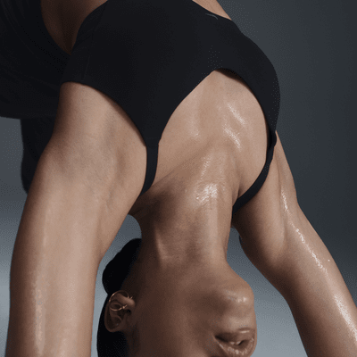 Nike Nike Alate MinimalistSujetador deportivo convertible de sujeción ligera con almohadilla - Mujer Solo queda un día