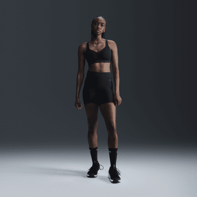 Nike Nike AlateSujetador deportivo convertible con almohadilla de sujeción alta - Mujer Superdescuento