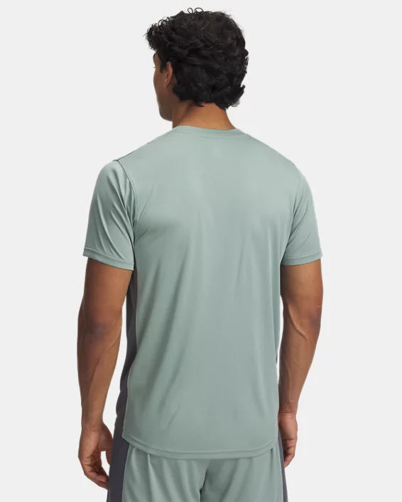 Under Armour Camiseta de manga corta estampada de entrenamiento UA Challenger para hombre   Mejor oferta