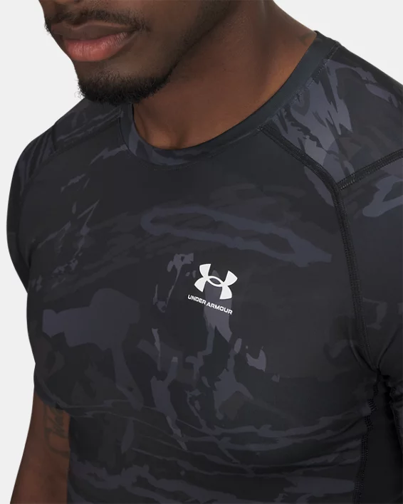 Under Armour Camiseta de manga corta estampada HeatGear® para hombre   Venta caliente