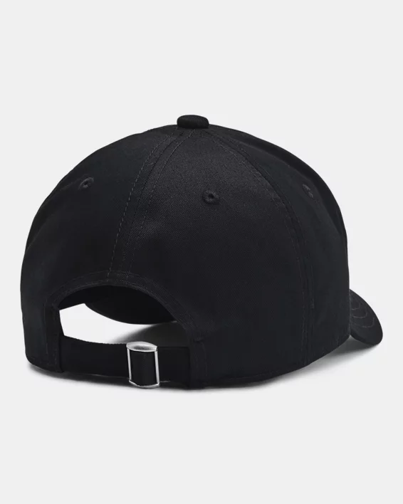 Under Armour Gorra ajustable con logotipo UA para niño   Últimos 3 días