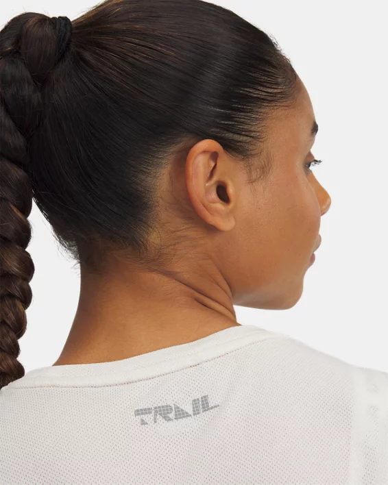 Under Armour Parte de arriba de manga corta UA Trail Run para mujer   Outlet online