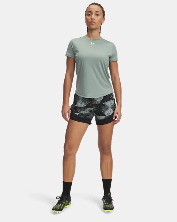 Under Armour Pantalón corto estampado UA Challenger Pro para mujer   Última moda