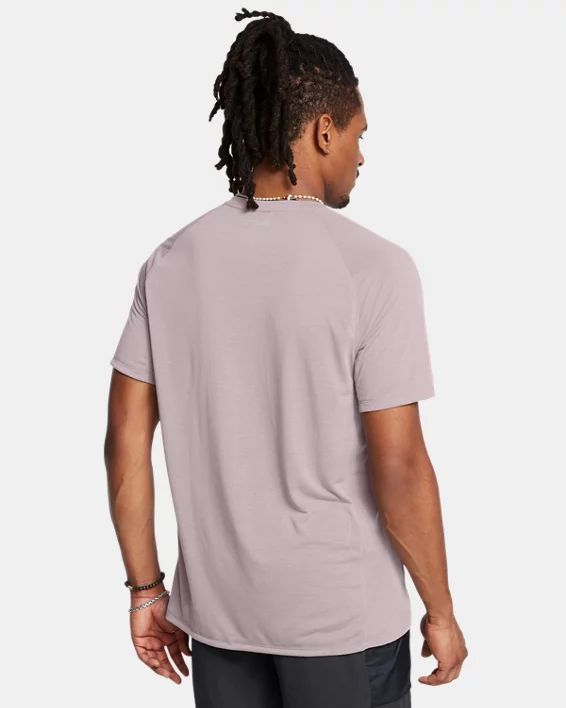 Under Armour Camiseta de manga corta UA Launch Trail para hombre   En oferta