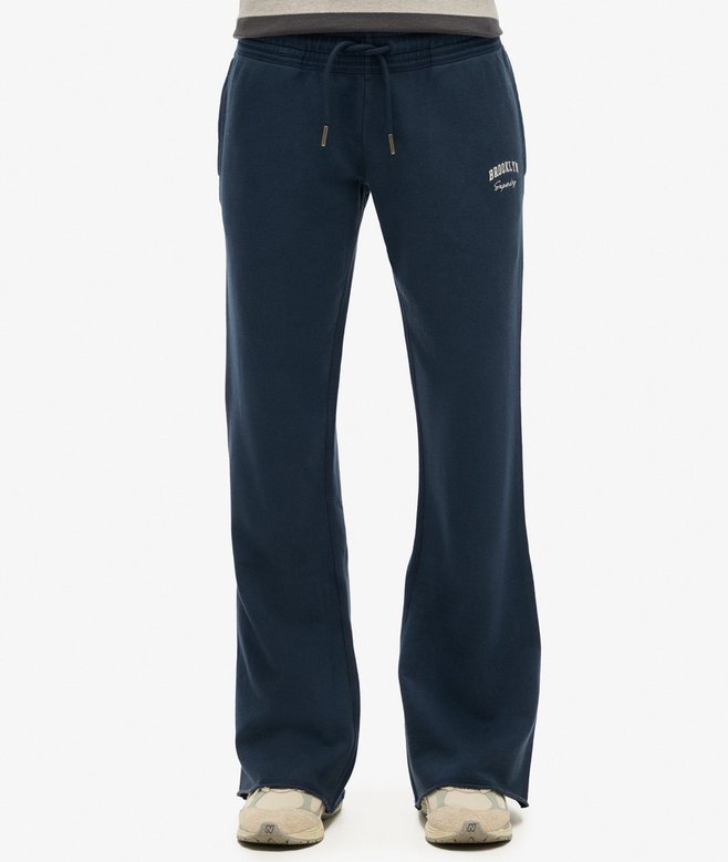 superdry Joggers acampanados de talle bajo Athletic Essentials Última moda