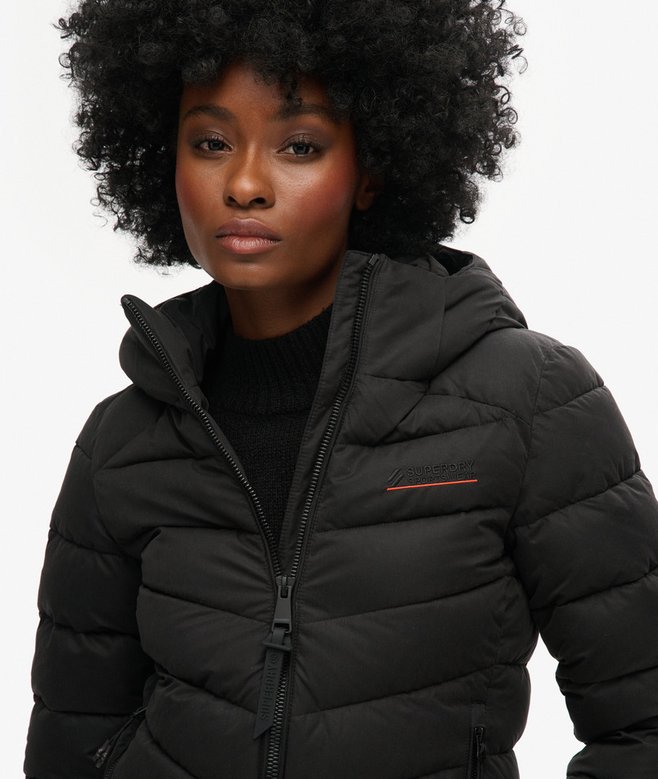 superdry Chaqueta acolchada de microfibra con capucha Gran oferta
